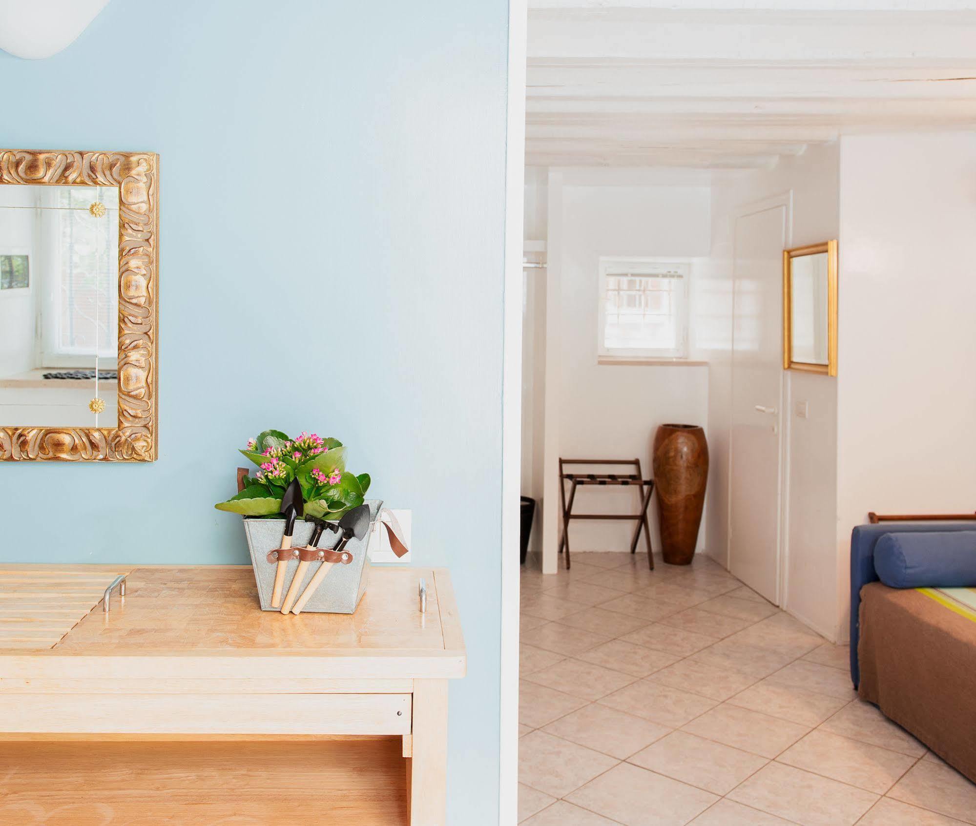 Corte 1321 Bed & Breakfast 2*