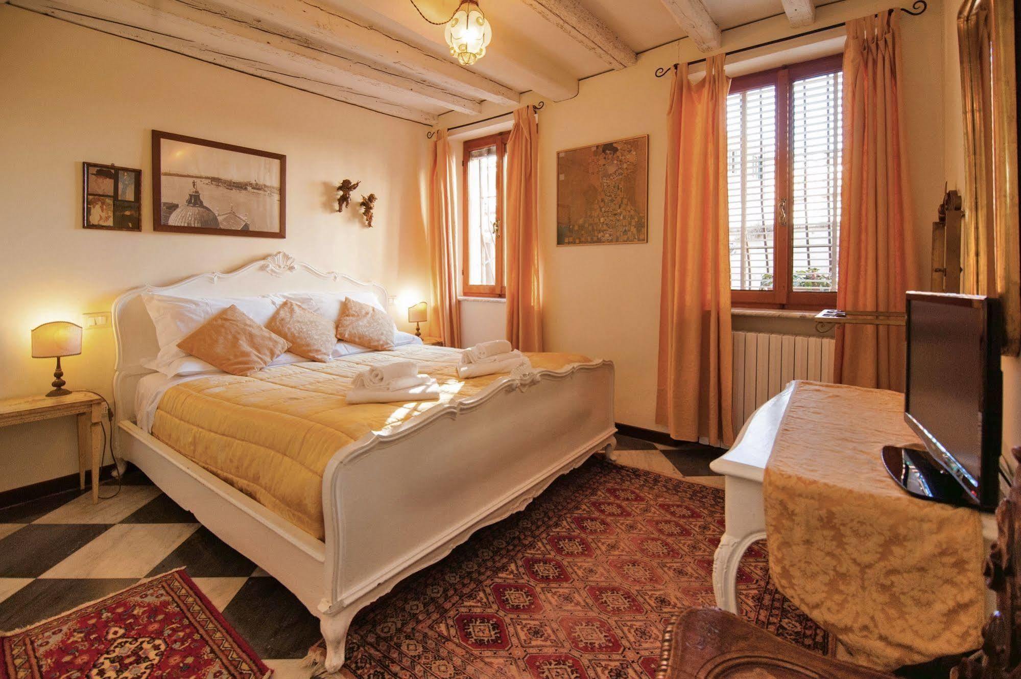 Bed & Breakfast 3749 Pontechiodo Venice