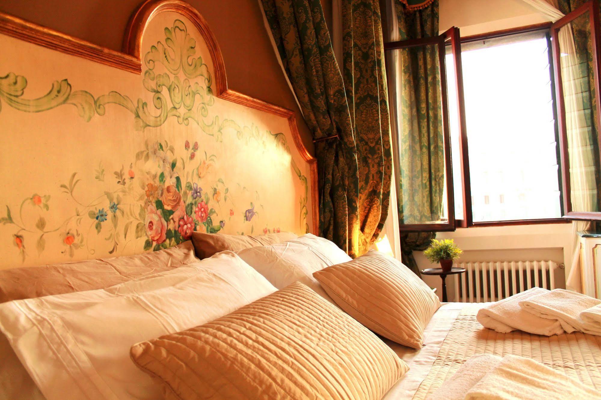 The Charm Apartment Venice