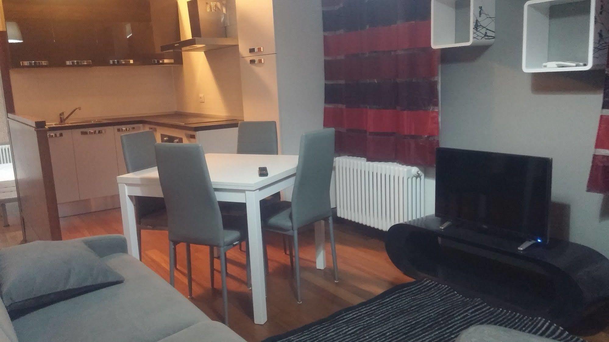Apartment Good Wine