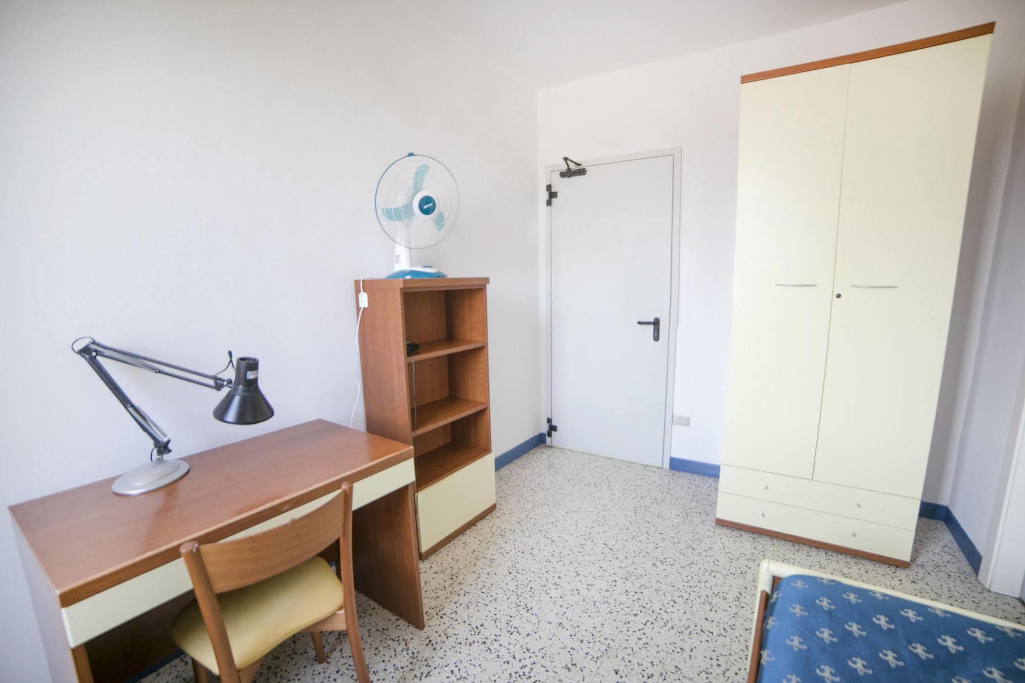 Hostel Biennale * Veneza