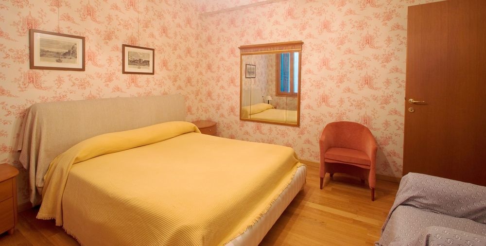 Apartment In *