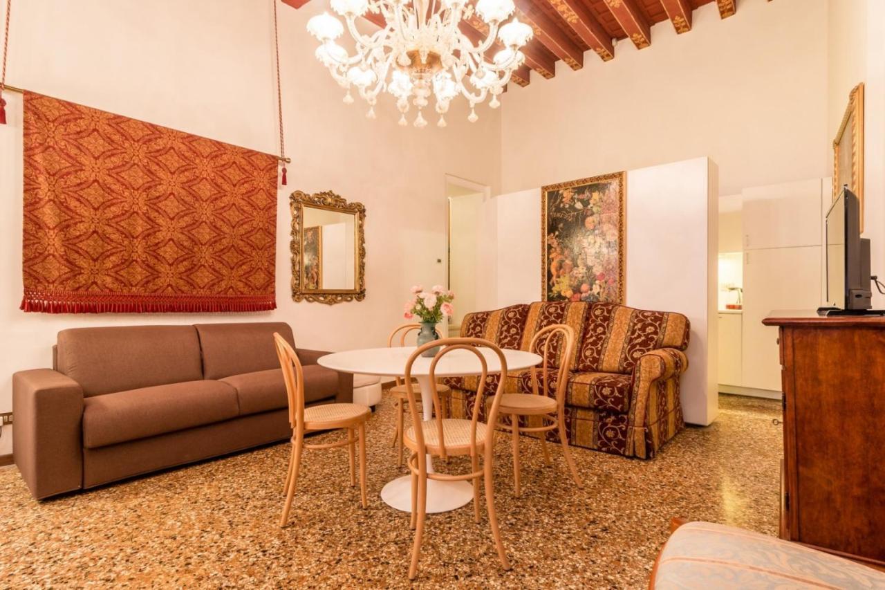 Apartment Fenice Backstage Over Canal *