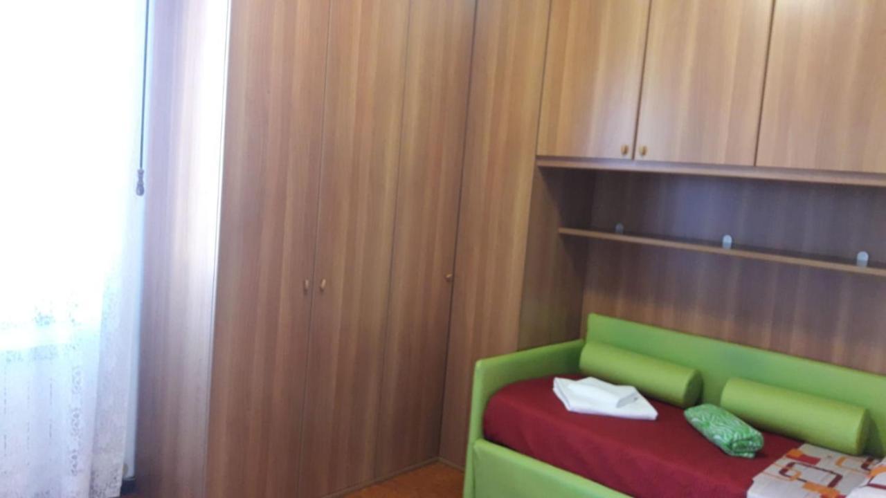 Near Station Santa Lucia Two Bedroom Apartment *