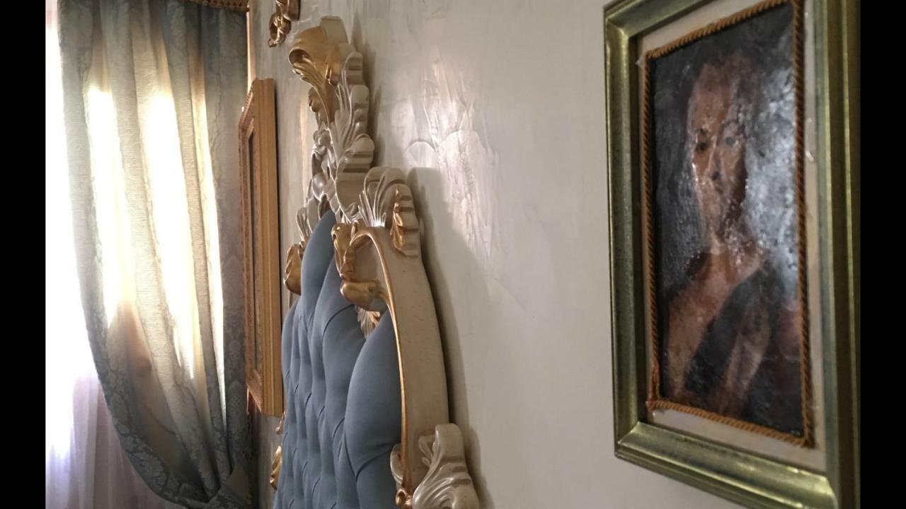 Michelle In Charming Apartment *