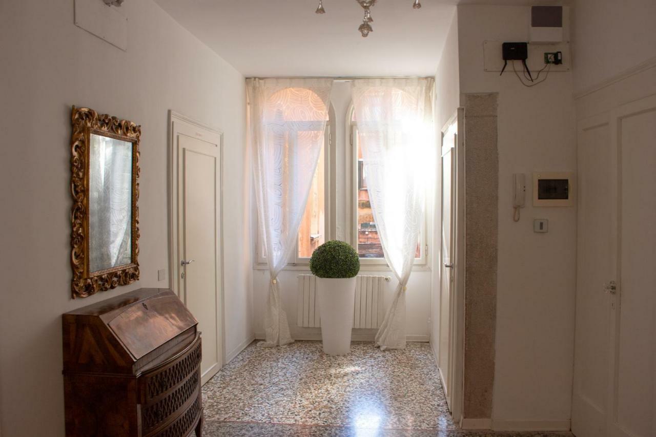 Porta Orientalis 2*