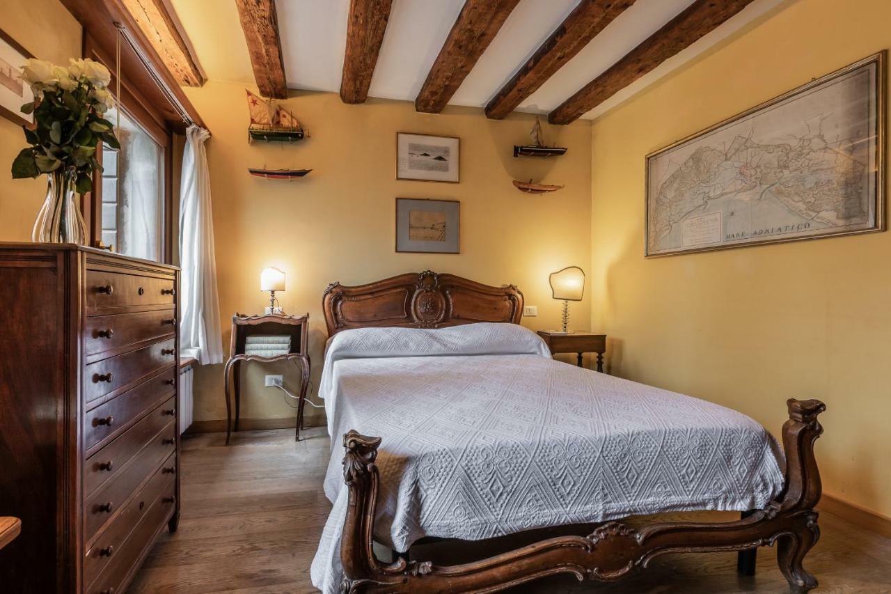 La Tana Cozy In Campo San Maurizio Apartment *