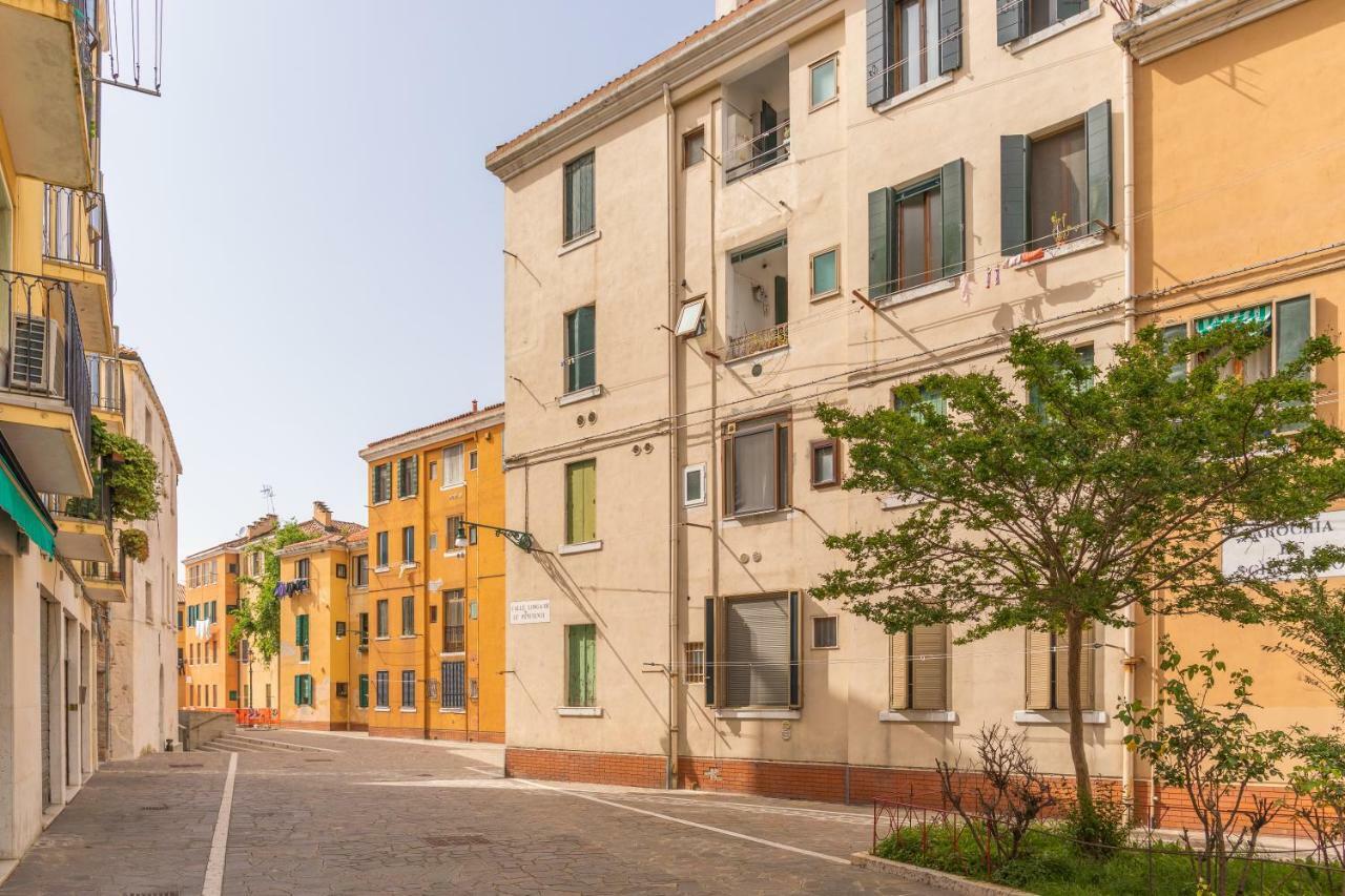 Near Station Santa Lucia Two Bedroom * Venice