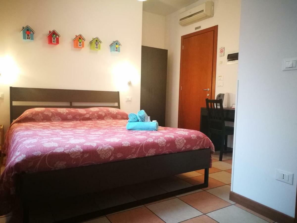 Casa de hóspedes Rendina 3*