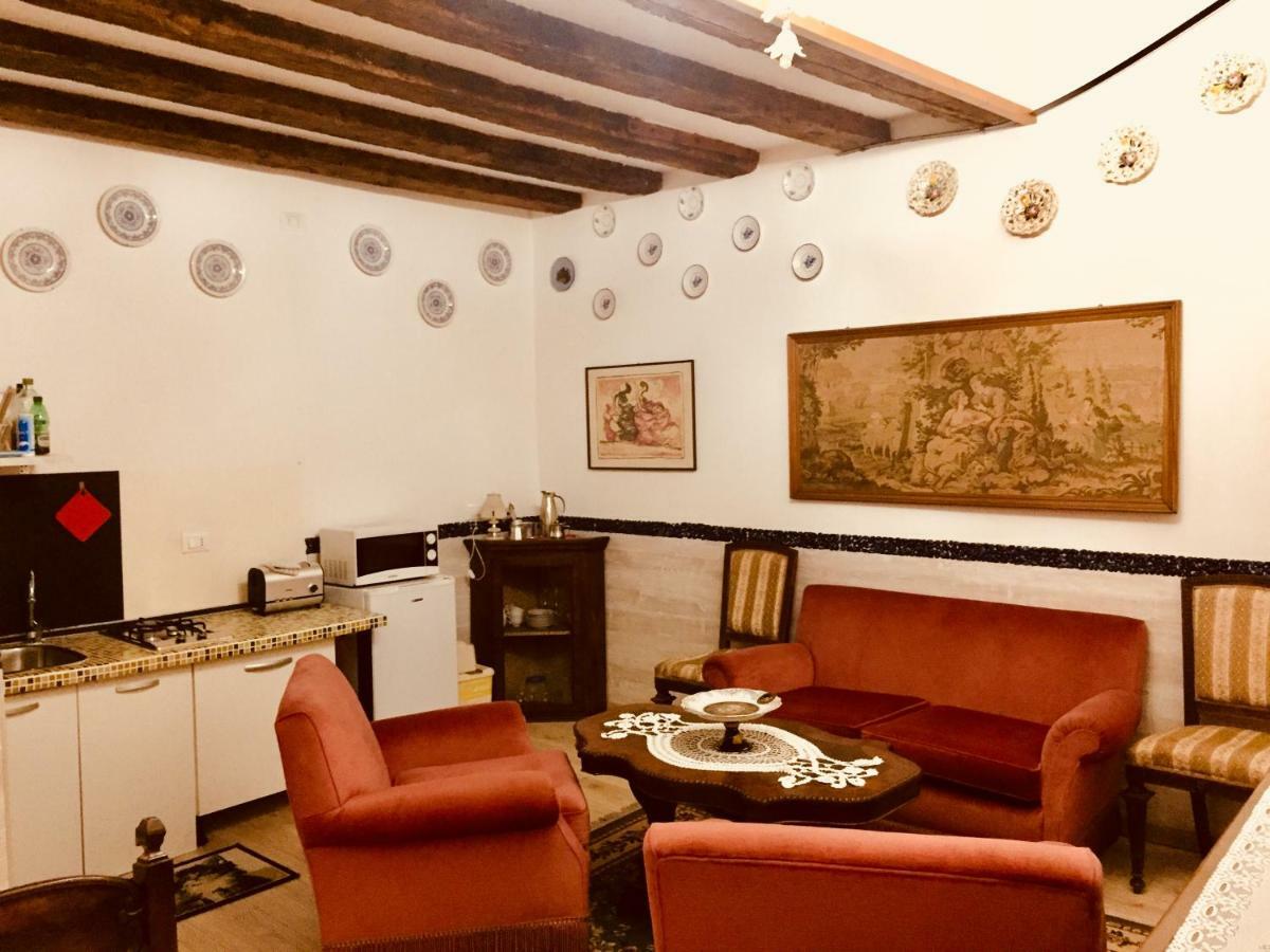 Casa Fedora *