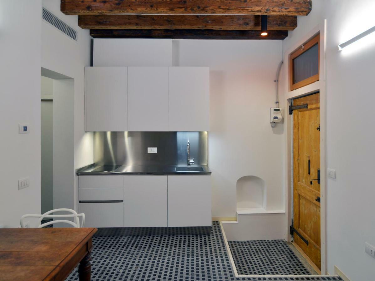 Carbonaia Guest house *