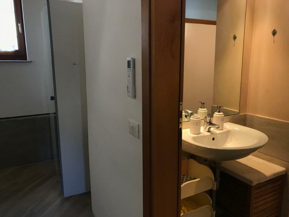 Canal View Apartment *