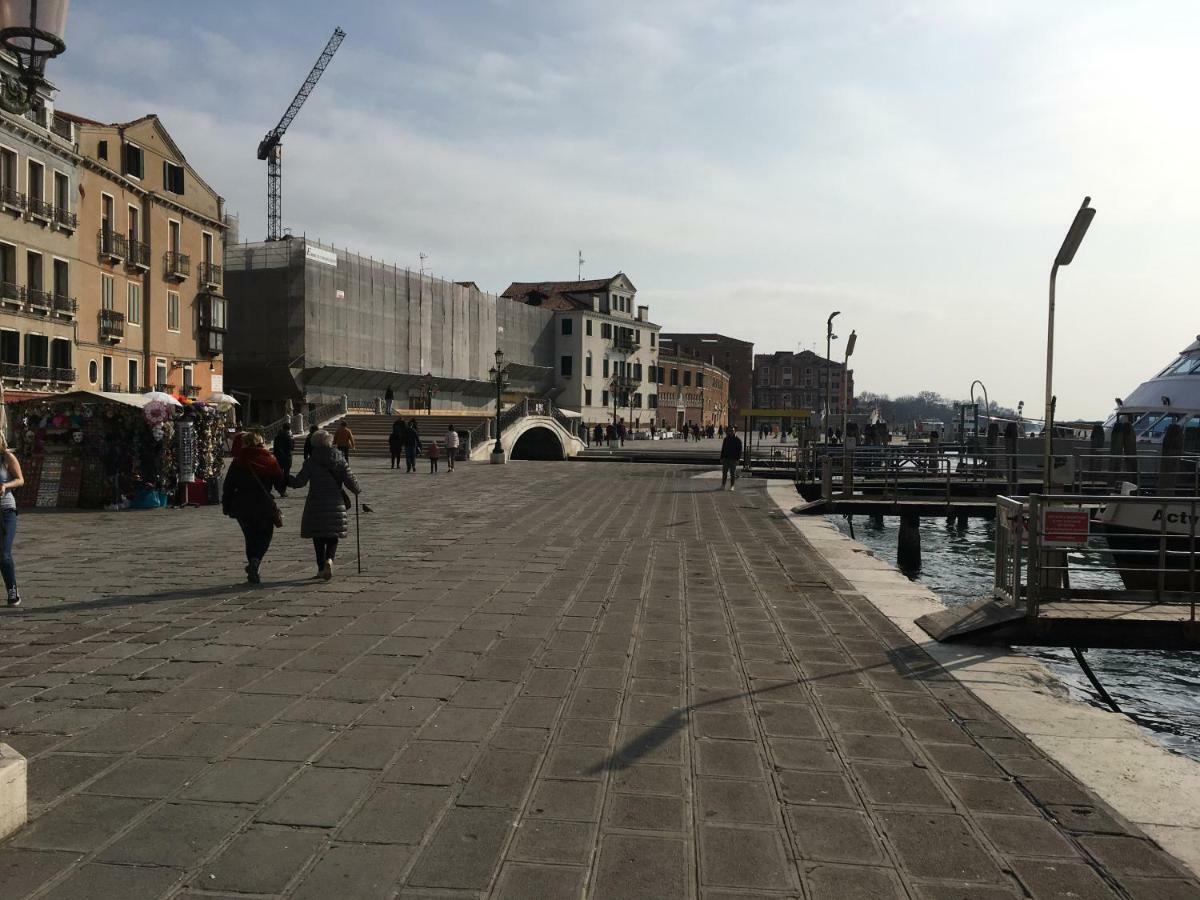 Rosso Veneziano Apartment *