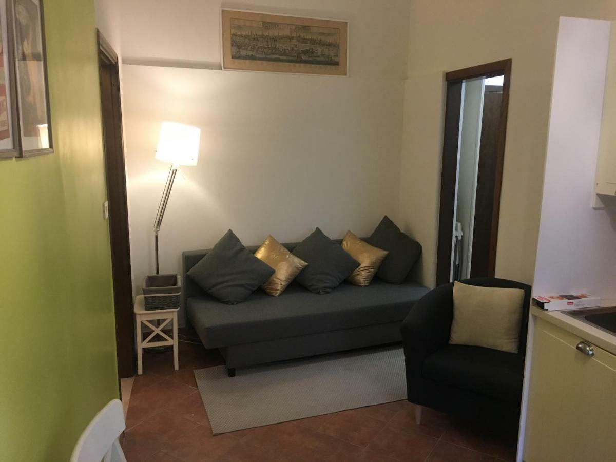 Rosso Veneziano Apartment