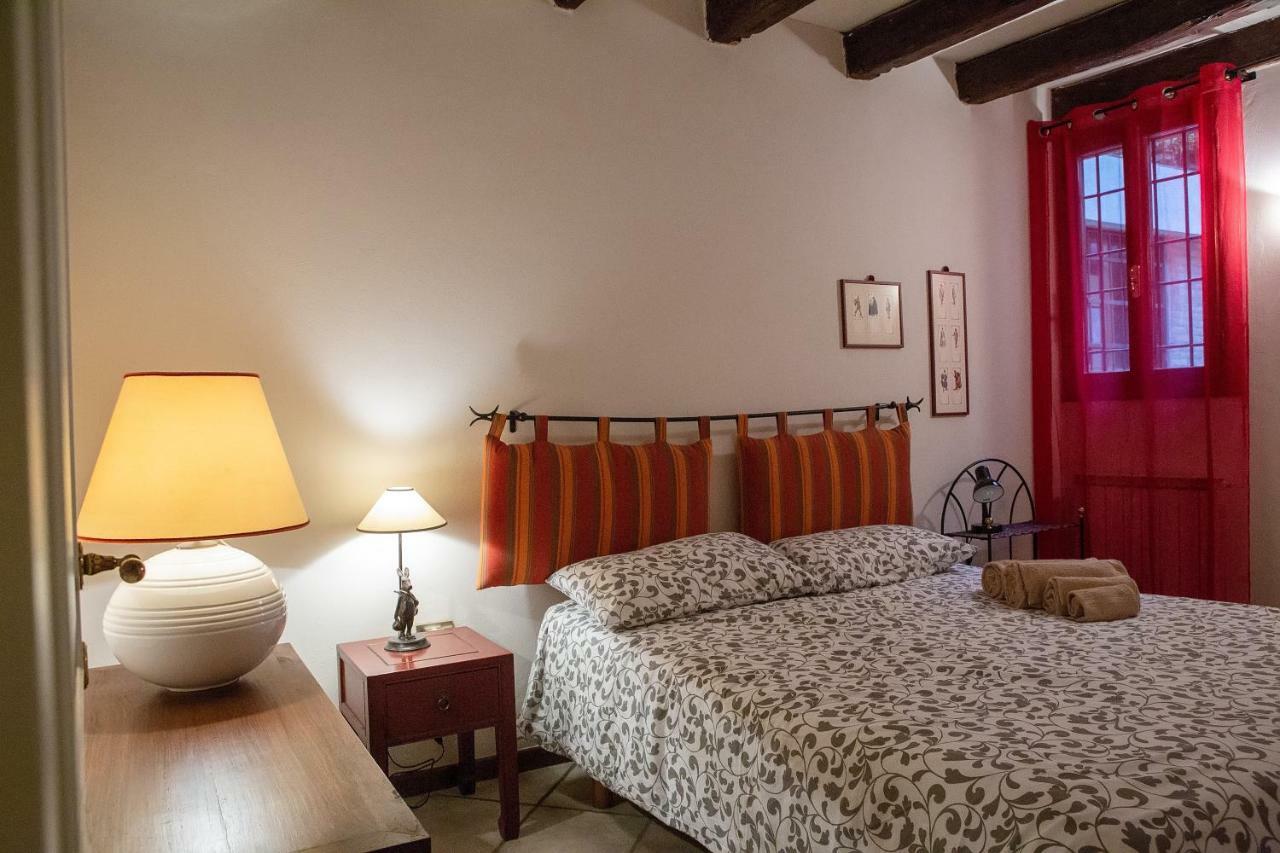 Apartment Pink House In Center Venice