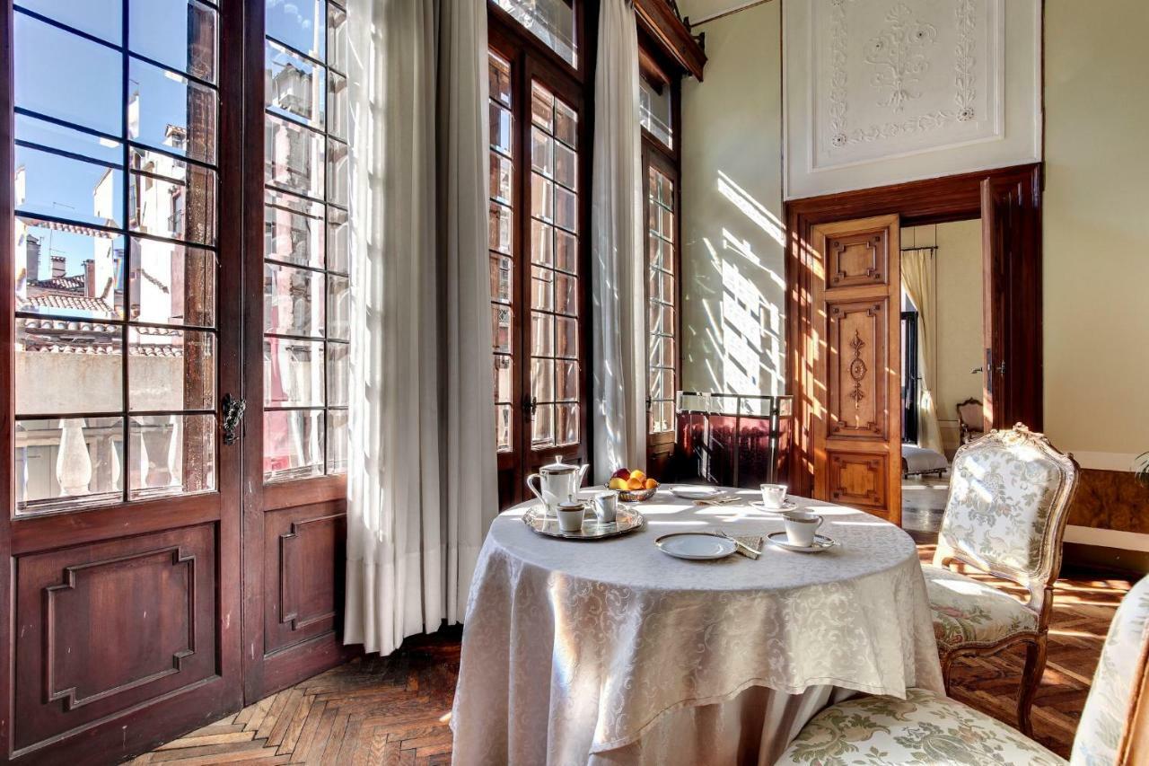 Palazzo Pisani * Venice