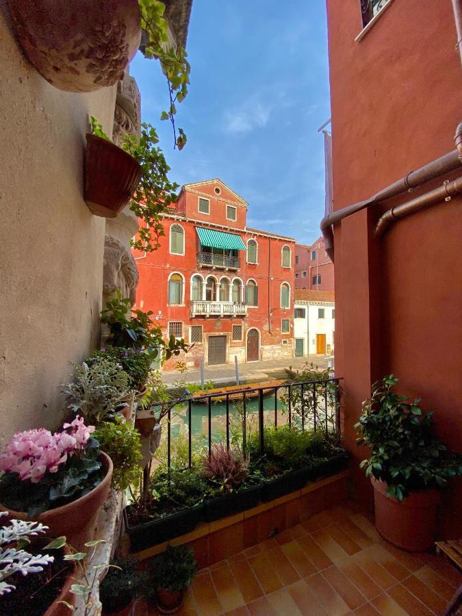 Ca Cammello Private Terrace And Canal View Apartment