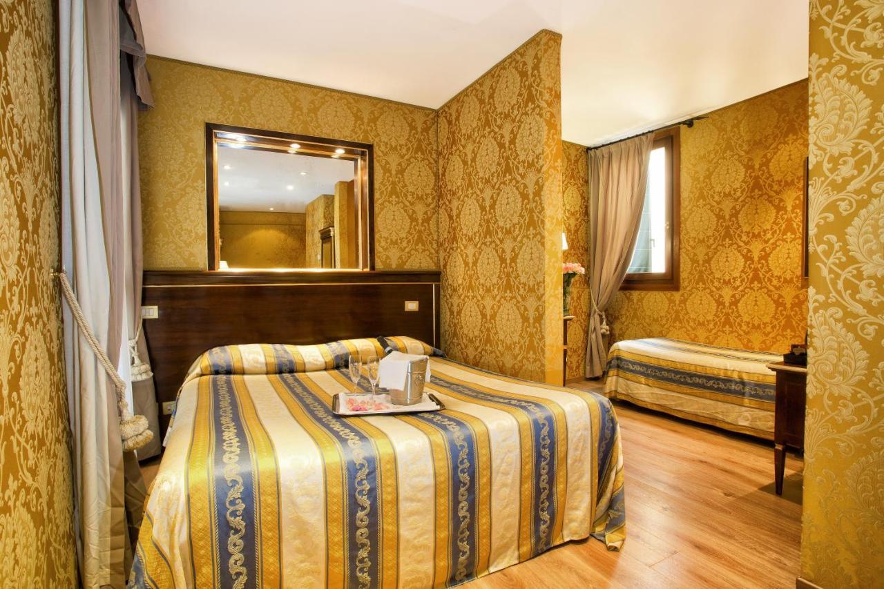 Residenza Goldoni Acomodação com café da manhã 