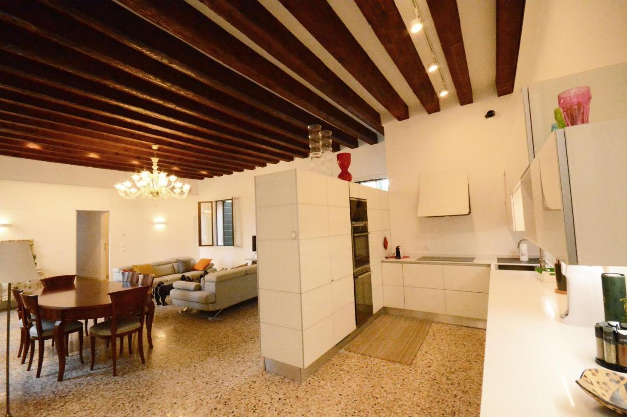 Ca' Giustina Apartment Venice