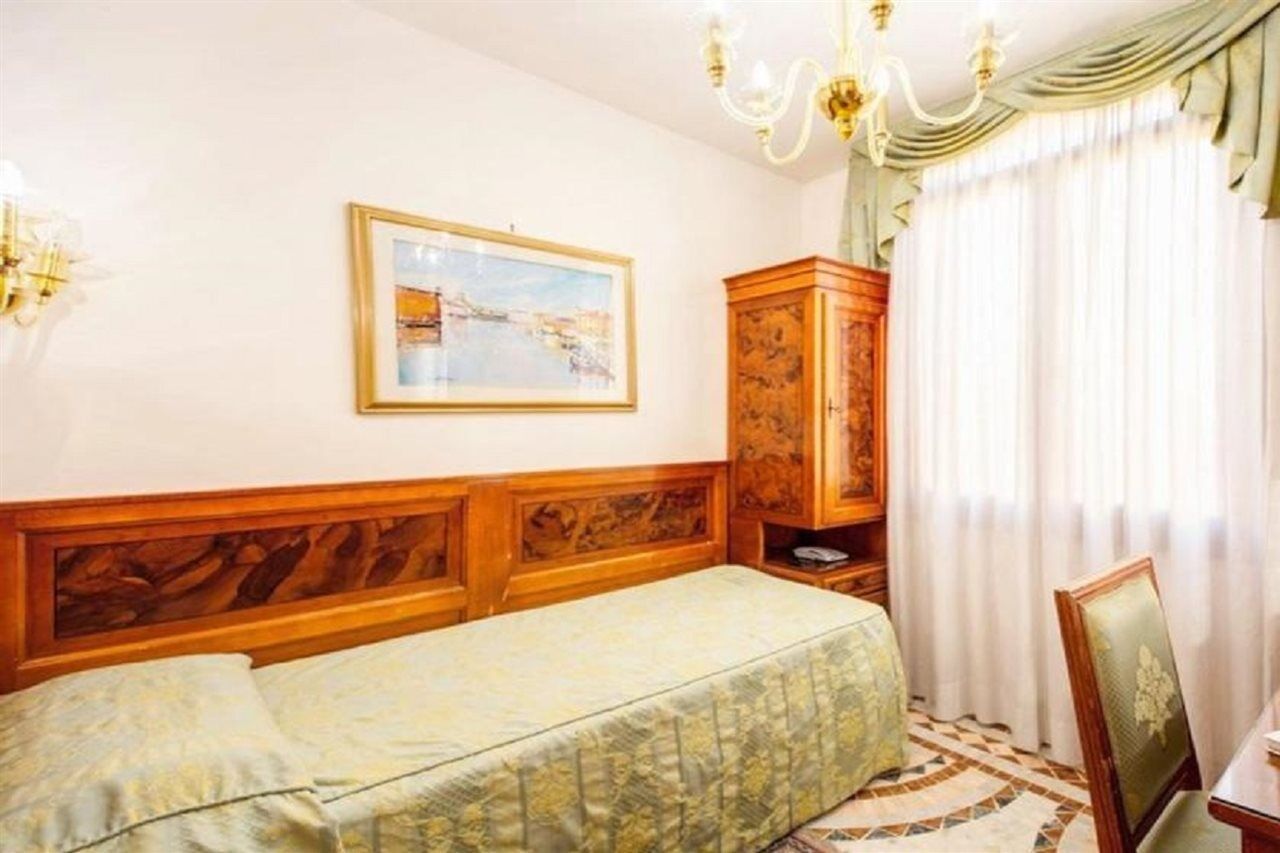 Antica Casa Carettoni Hotel Venice