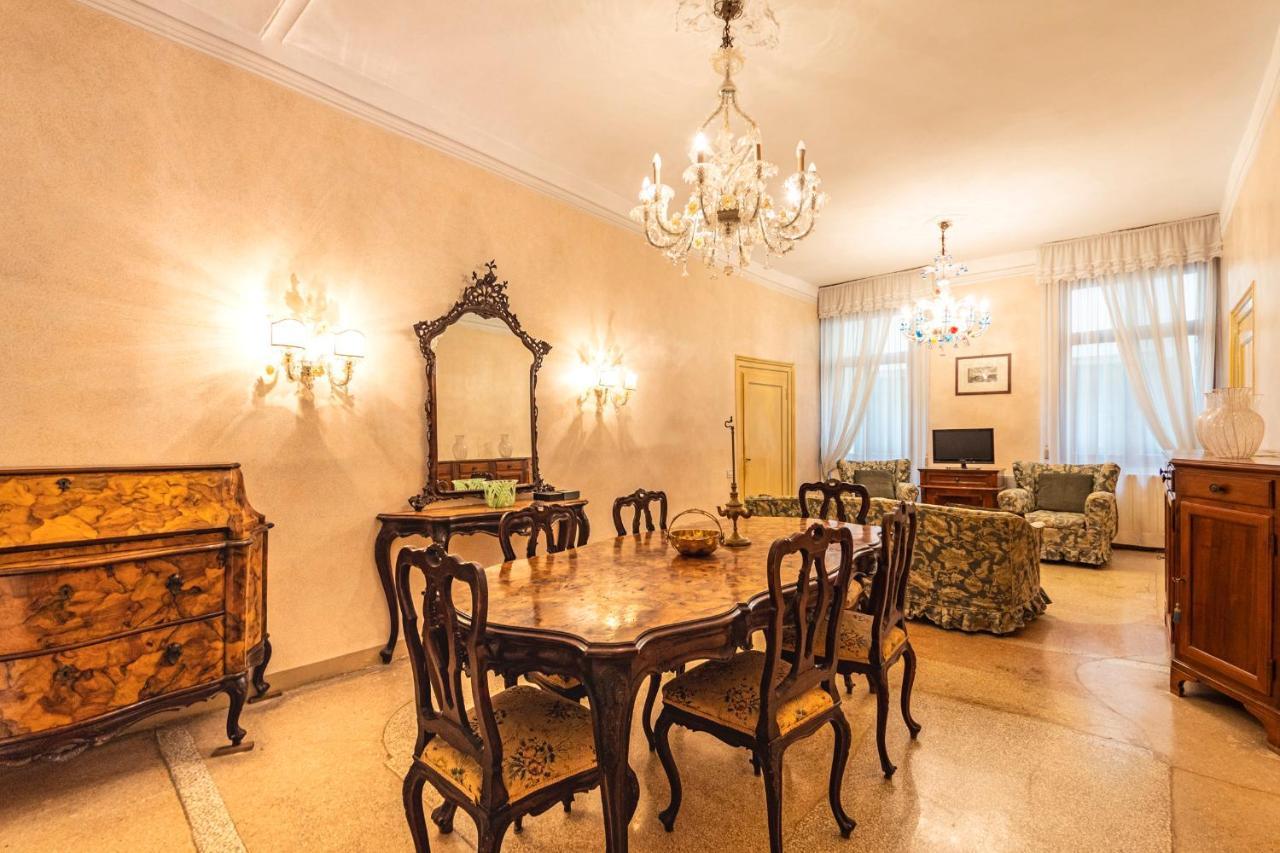 Apartment Casa Vescovo, Free Wi-fi Near San Marco Square Venice