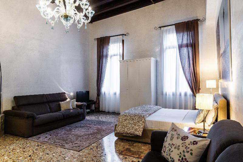 Apartment Ca Sant'angelo *
