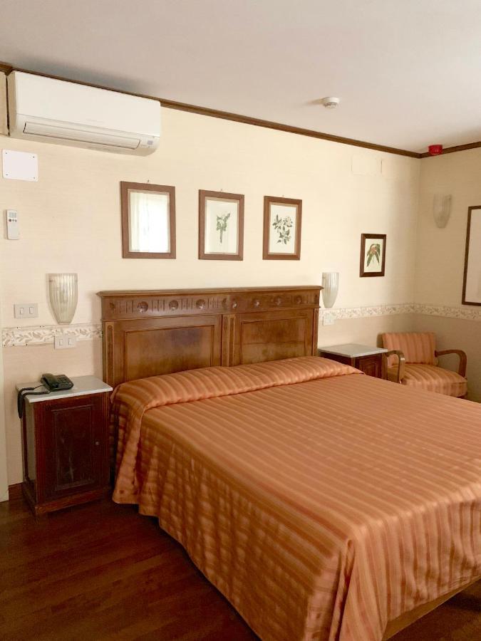 Hotel La Calcina 3*