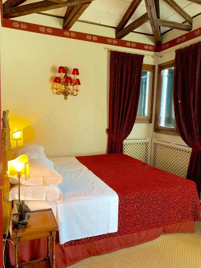 Hotel Hotel La Calcina 3*