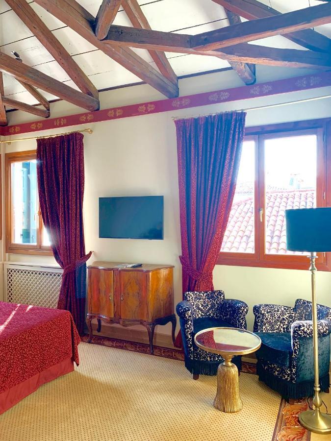 Hotel La Calcina 3* Venice